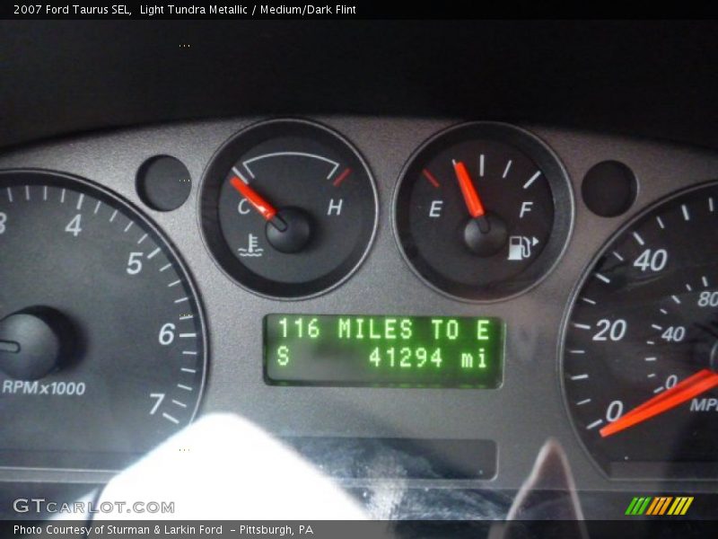 Light Tundra Metallic / Medium/Dark Flint 2007 Ford Taurus SEL