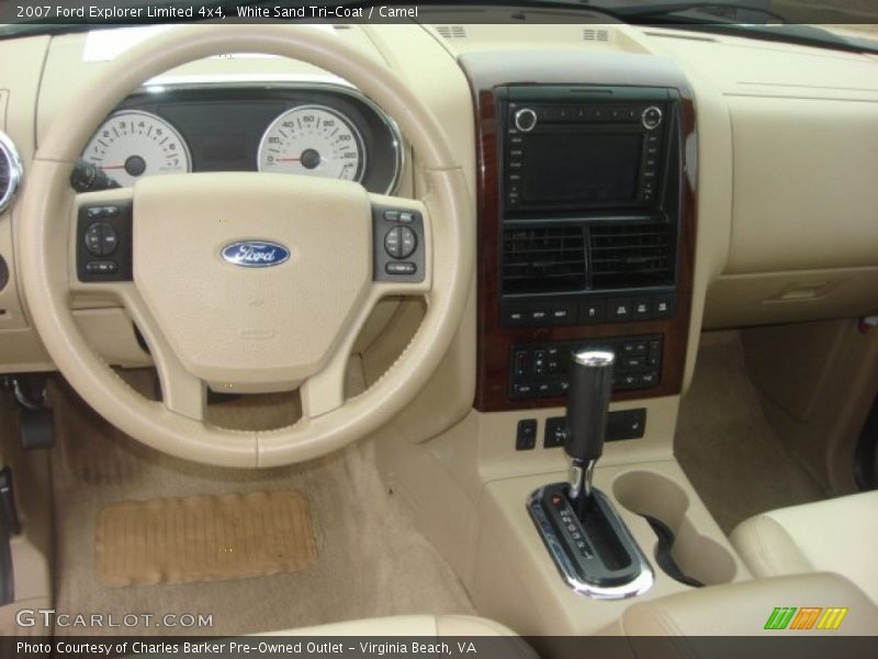 Dashboard of 2007 Explorer Limited 4x4