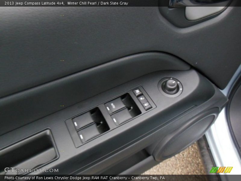 Winter Chill Pearl / Dark Slate Gray 2013 Jeep Compass Latitude 4x4