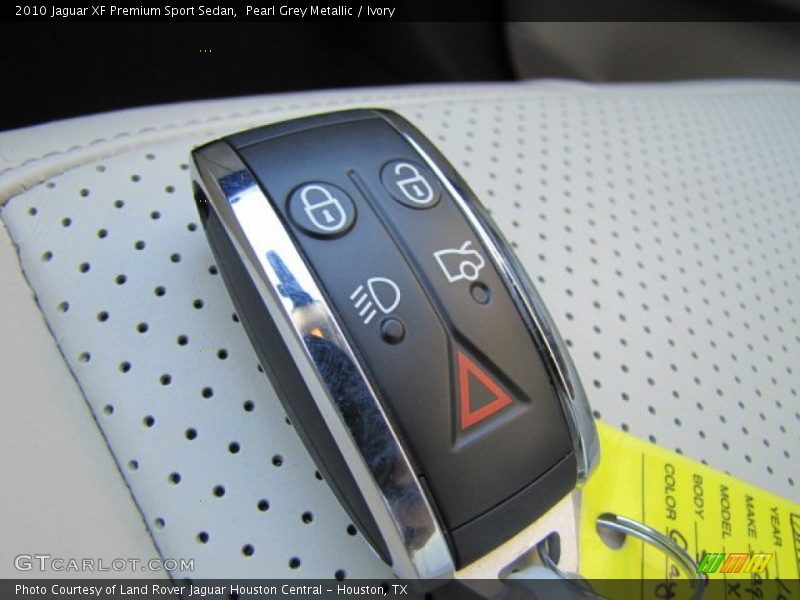 Keys of 2010 XF Premium Sport Sedan