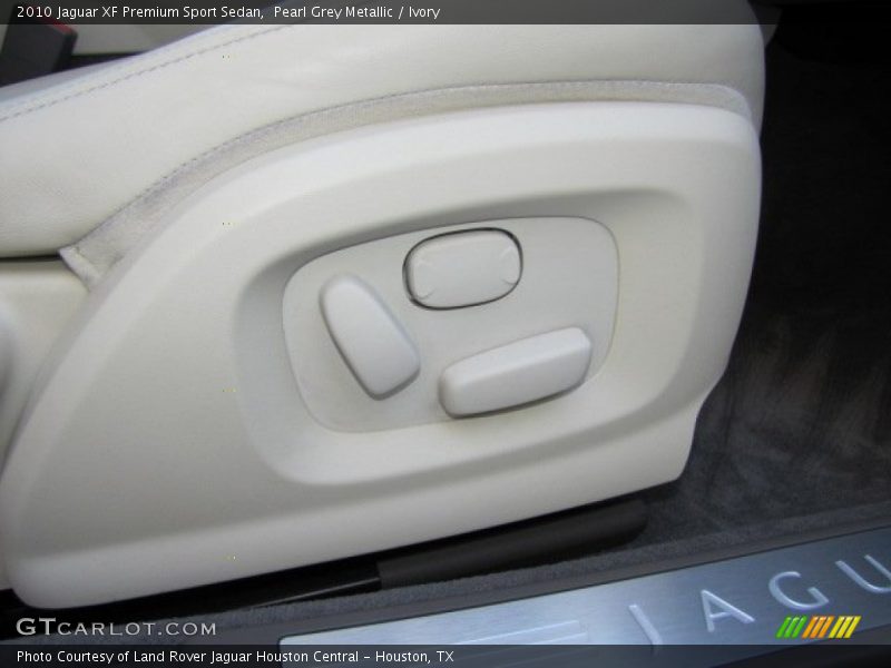 Pearl Grey Metallic / Ivory 2010 Jaguar XF Premium Sport Sedan
