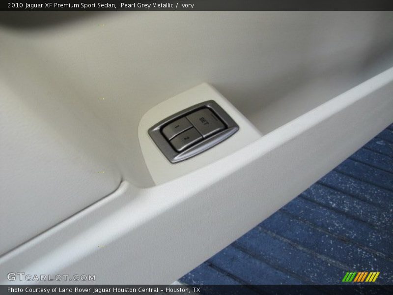 Pearl Grey Metallic / Ivory 2010 Jaguar XF Premium Sport Sedan