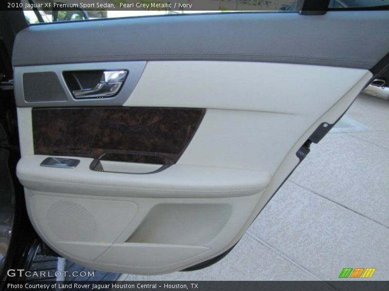 Door Panel of 2010 XF Premium Sport Sedan