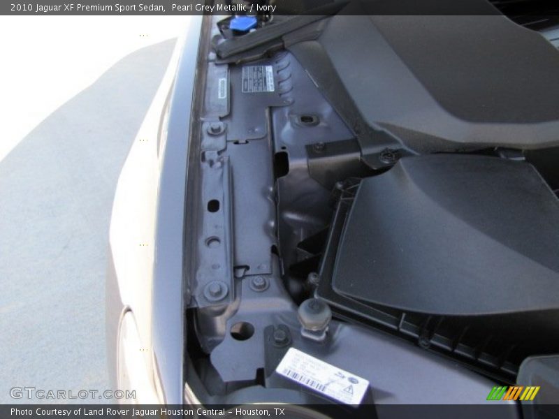 Pearl Grey Metallic / Ivory 2010 Jaguar XF Premium Sport Sedan
