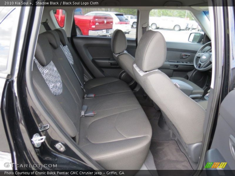 Shadow Black / Black Soul Logo Cloth 2010 Kia Soul +