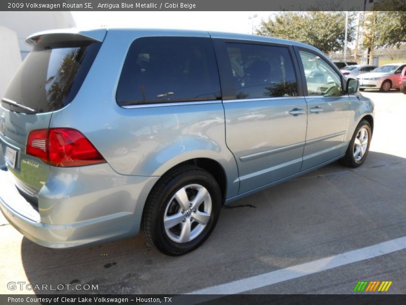 Antigua Blue Metallic / Gobi Beige 2009 Volkswagen Routan SE