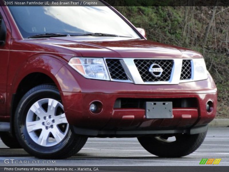 Red Brawn Pearl / Graphite 2005 Nissan Pathfinder LE