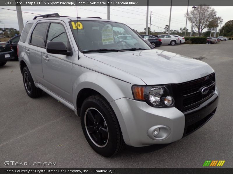 Front 3/4 View of 2010 Escape XLT V6 Sport Package