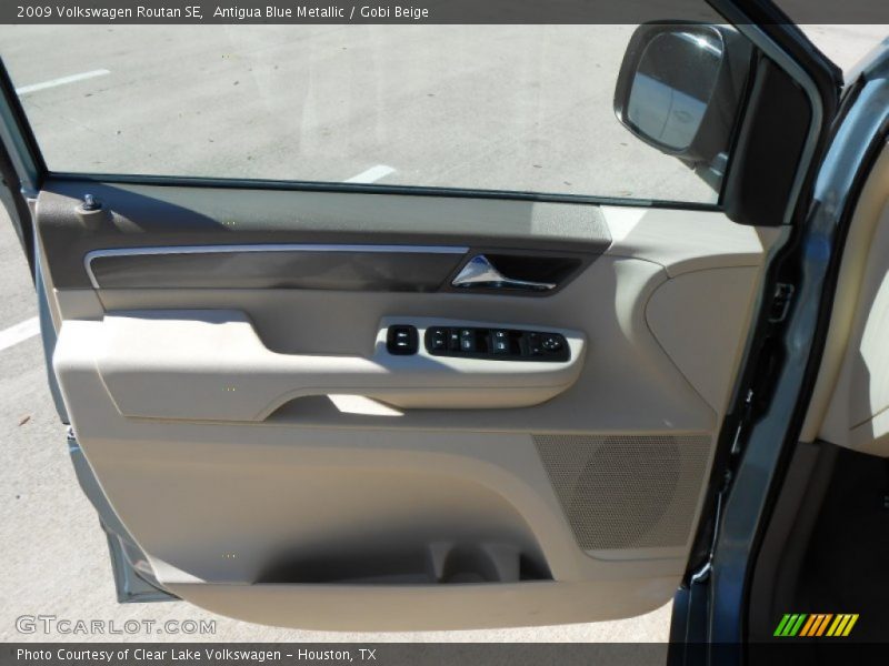 Antigua Blue Metallic / Gobi Beige 2009 Volkswagen Routan SE