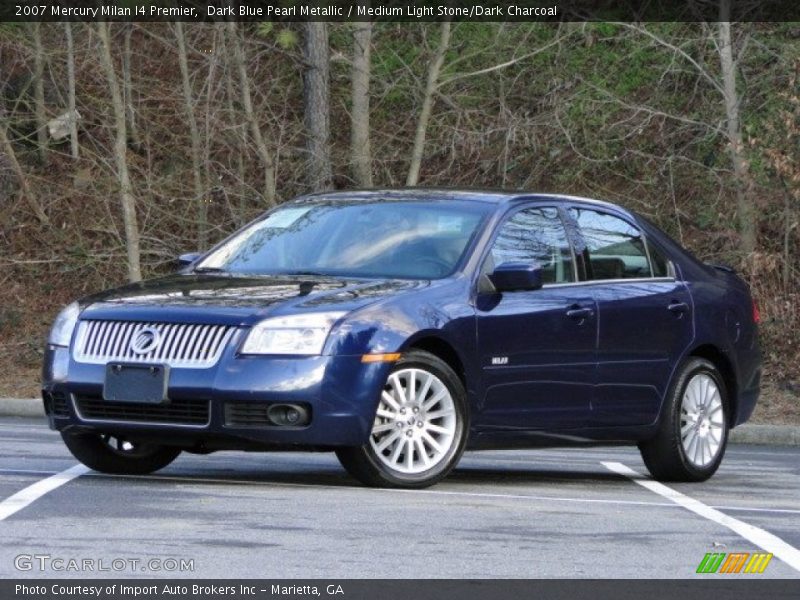 Front 3/4 View of 2007 Milan I4 Premier