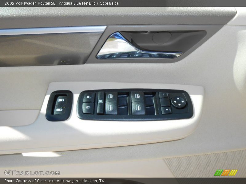 Antigua Blue Metallic / Gobi Beige 2009 Volkswagen Routan SE