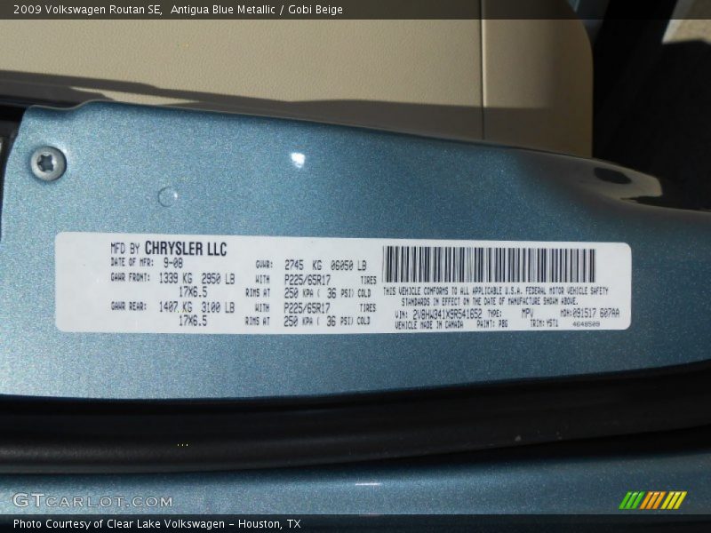 Antigua Blue Metallic / Gobi Beige 2009 Volkswagen Routan SE
