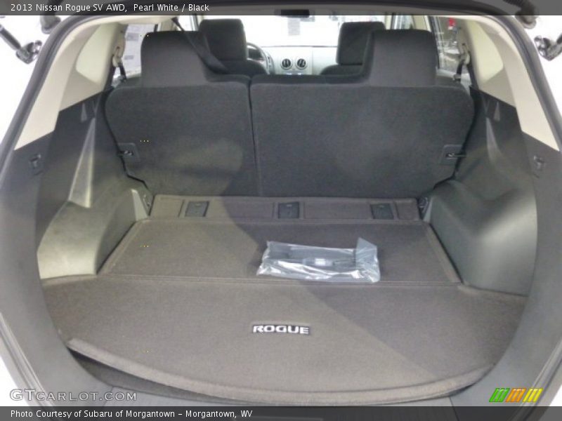  2013 Rogue SV AWD Trunk