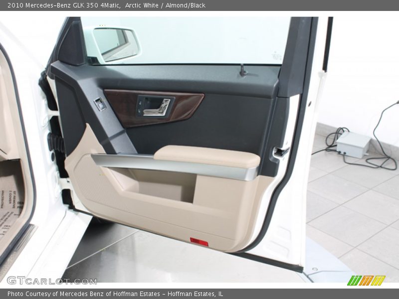 Arctic White / Almond/Black 2010 Mercedes-Benz GLK 350 4Matic