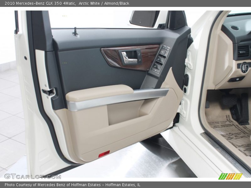 Arctic White / Almond/Black 2010 Mercedes-Benz GLK 350 4Matic