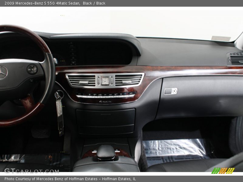 Black / Black 2009 Mercedes-Benz S 550 4Matic Sedan