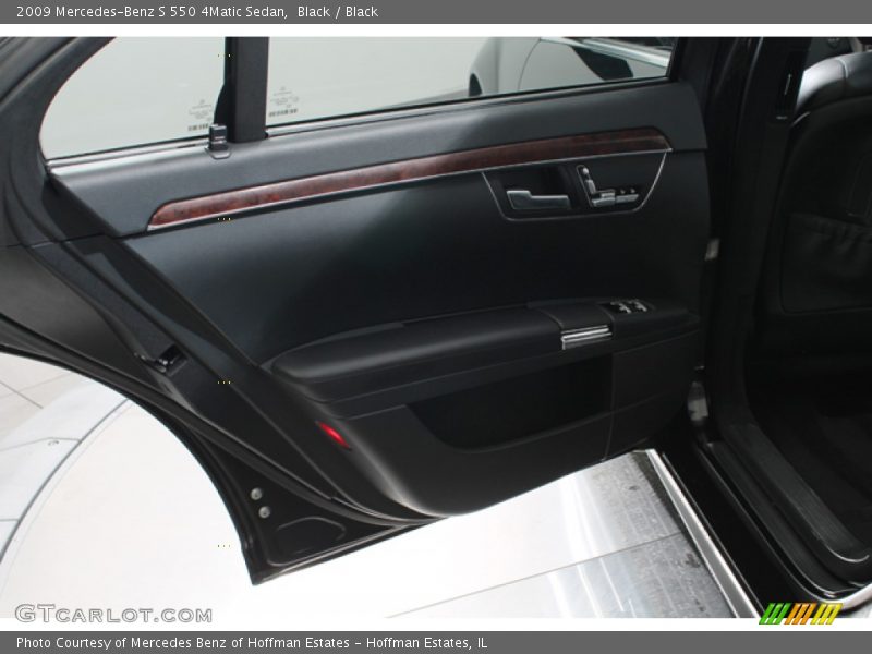 Black / Black 2009 Mercedes-Benz S 550 4Matic Sedan
