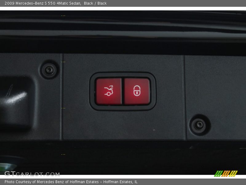Black / Black 2009 Mercedes-Benz S 550 4Matic Sedan