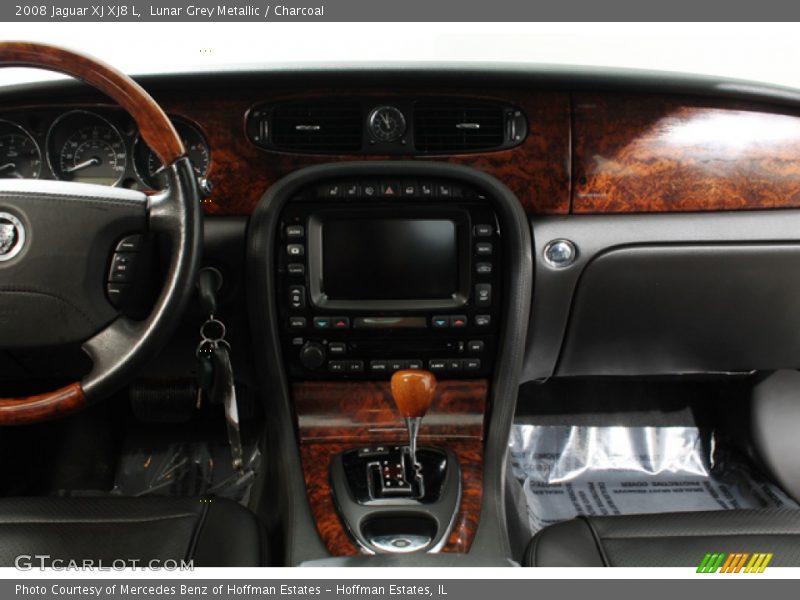 Lunar Grey Metallic / Charcoal 2008 Jaguar XJ XJ8 L