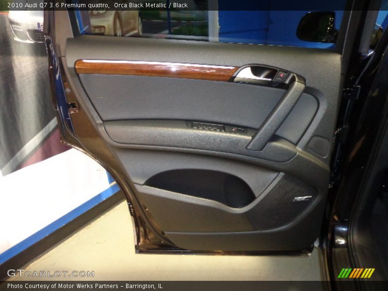 Orca Black Metallic / Black 2010 Audi Q7 3.6 Premium quattro