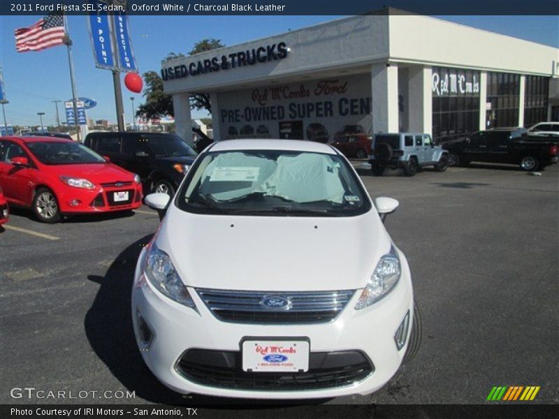 Oxford White / Charcoal Black Leather 2011 Ford Fiesta SEL Sedan