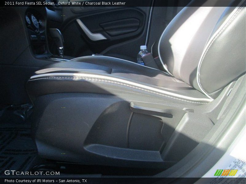 Oxford White / Charcoal Black Leather 2011 Ford Fiesta SEL Sedan