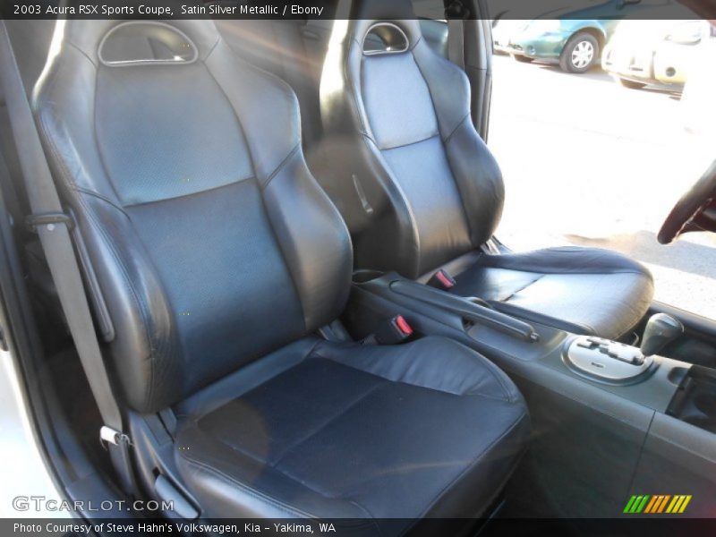 Front Seat of 2003 RSX Sports Coupe