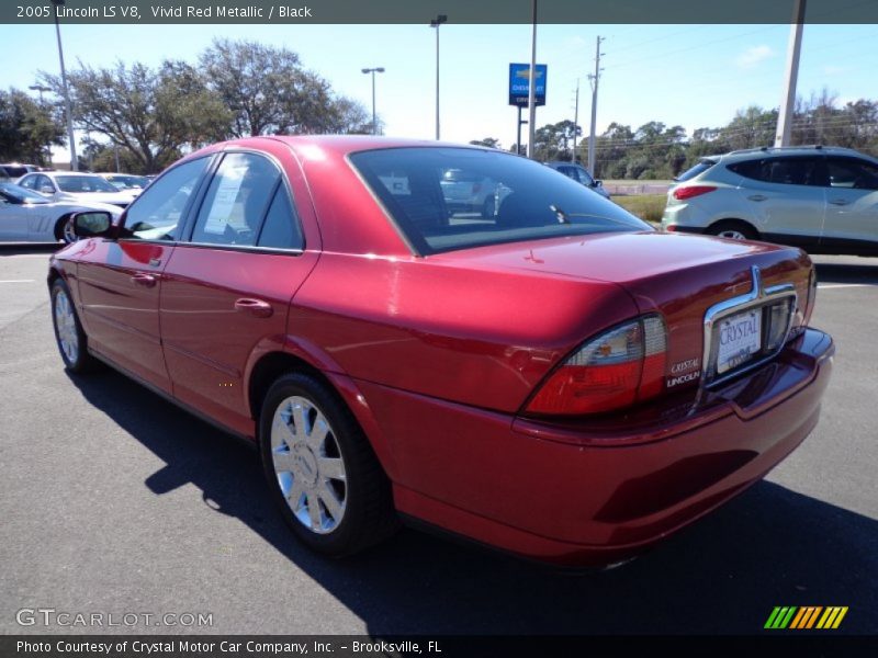 Vivid Red Metallic / Black 2005 Lincoln LS V8