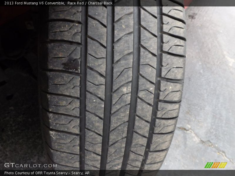 Race Red / Charcoal Black 2013 Ford Mustang V6 Convertible