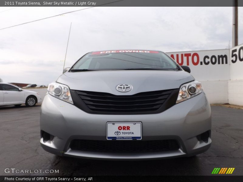 Silver Sky Metallic / Light Gray 2011 Toyota Sienna