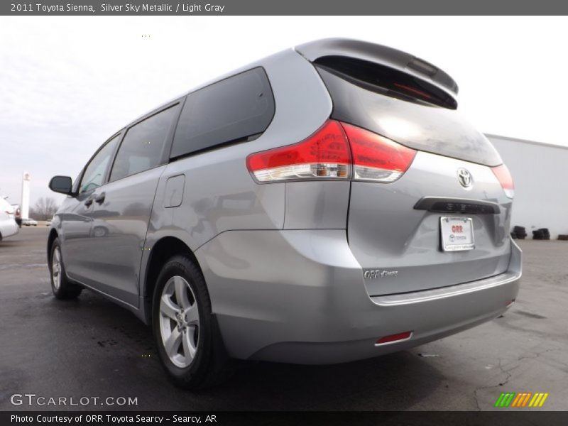 Silver Sky Metallic / Light Gray 2011 Toyota Sienna