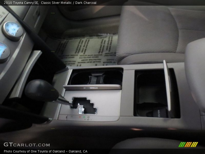 Classic Silver Metallic / Dark Charcoal 2010 Toyota Camry SE