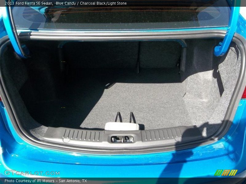 Blue Candy / Charcoal Black/Light Stone 2013 Ford Fiesta SE Sedan
