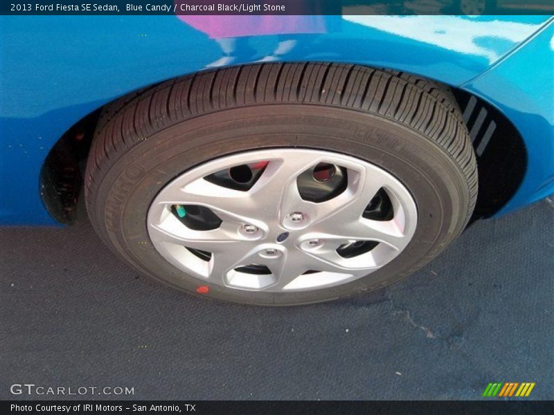 Blue Candy / Charcoal Black/Light Stone 2013 Ford Fiesta SE Sedan