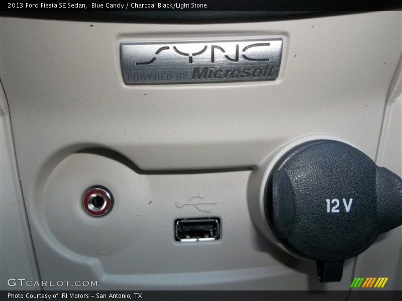 Blue Candy / Charcoal Black/Light Stone 2013 Ford Fiesta SE Sedan