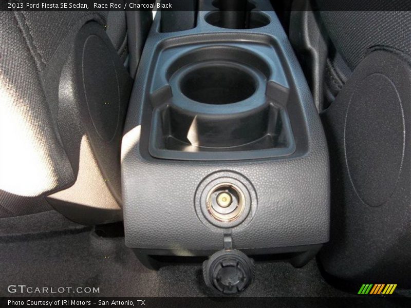Race Red / Charcoal Black 2013 Ford Fiesta SE Sedan