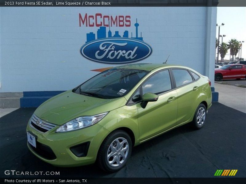Lime Squeeze / Charcoal Black 2013 Ford Fiesta SE Sedan