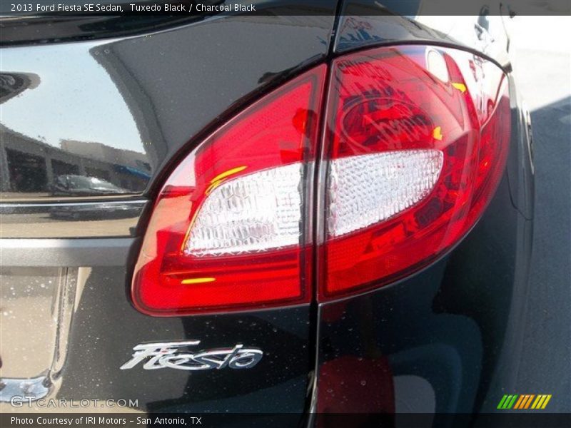 Tuxedo Black / Charcoal Black 2013 Ford Fiesta SE Sedan