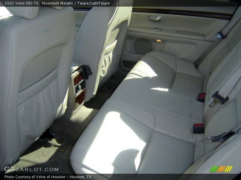 Moondust Metallic / Taupe/LightTaupe 2002 Volvo S80 T6