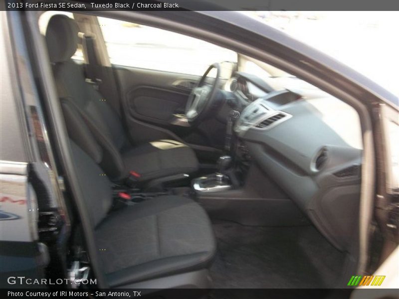 Tuxedo Black / Charcoal Black 2013 Ford Fiesta SE Sedan