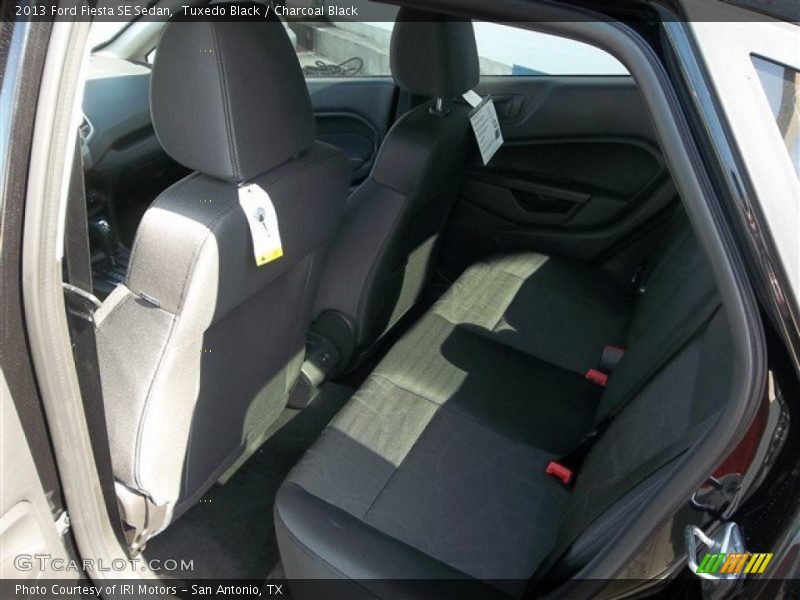 Tuxedo Black / Charcoal Black 2013 Ford Fiesta SE Sedan