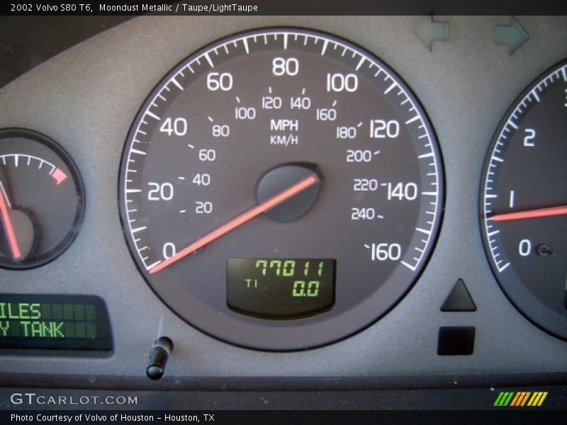 Moondust Metallic / Taupe/LightTaupe 2002 Volvo S80 T6