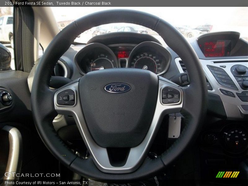 Tuxedo Black / Charcoal Black 2013 Ford Fiesta SE Sedan