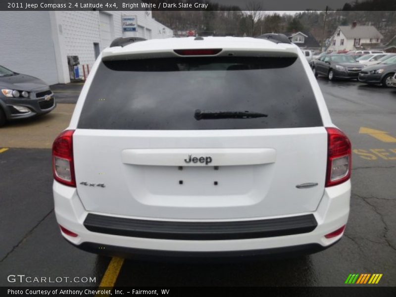 Bright White / Dark Slate Gray 2011 Jeep Compass 2.4 Latitude 4x4