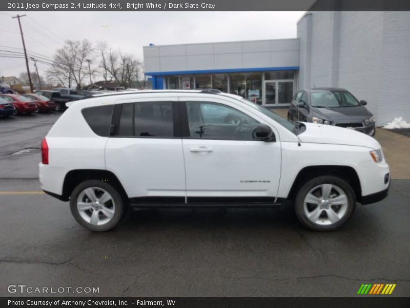 Bright White / Dark Slate Gray 2011 Jeep Compass 2.4 Latitude 4x4