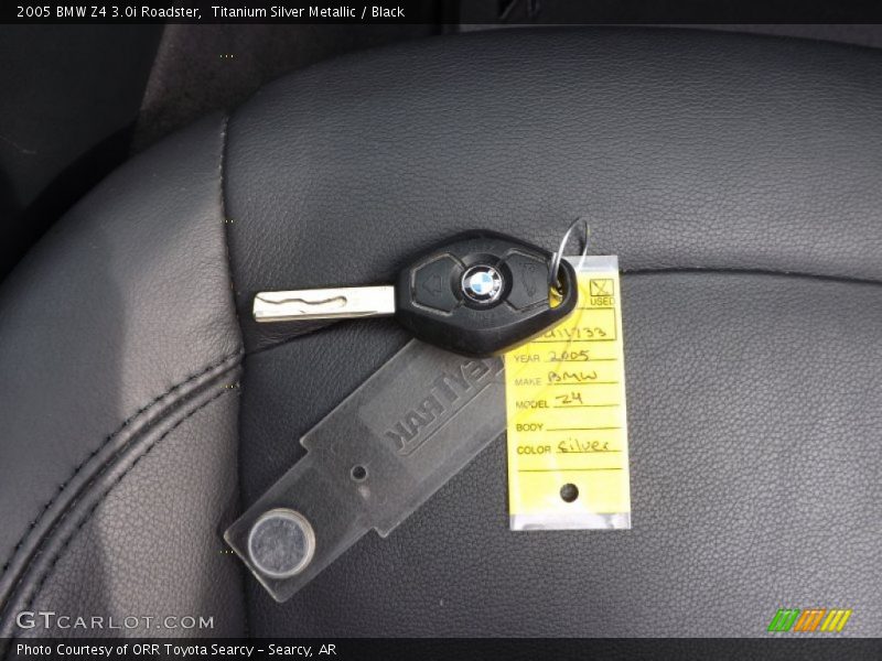 Keys of 2005 Z4 3.0i Roadster