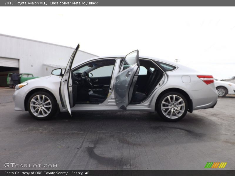 Classic Silver Metallic / Black 2013 Toyota Avalon XLE