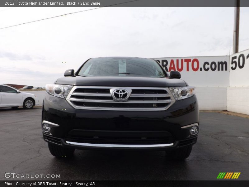 Black / Sand Beige 2013 Toyota Highlander Limited