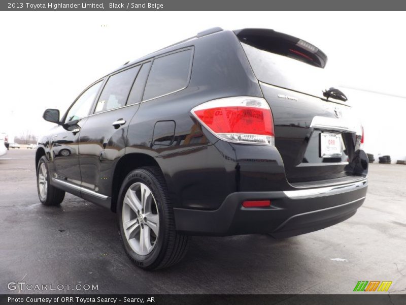 Black / Sand Beige 2013 Toyota Highlander Limited