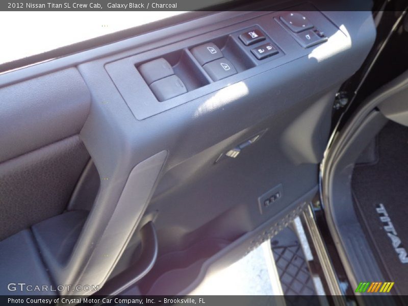 Galaxy Black / Charcoal 2012 Nissan Titan SL Crew Cab
